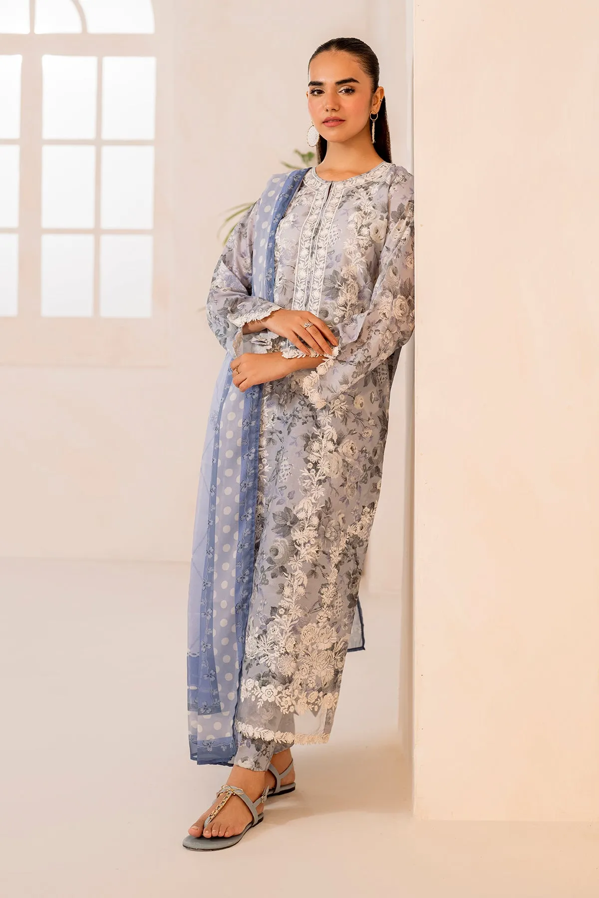 EMBROIDERED PRINTED LAWN UF-715