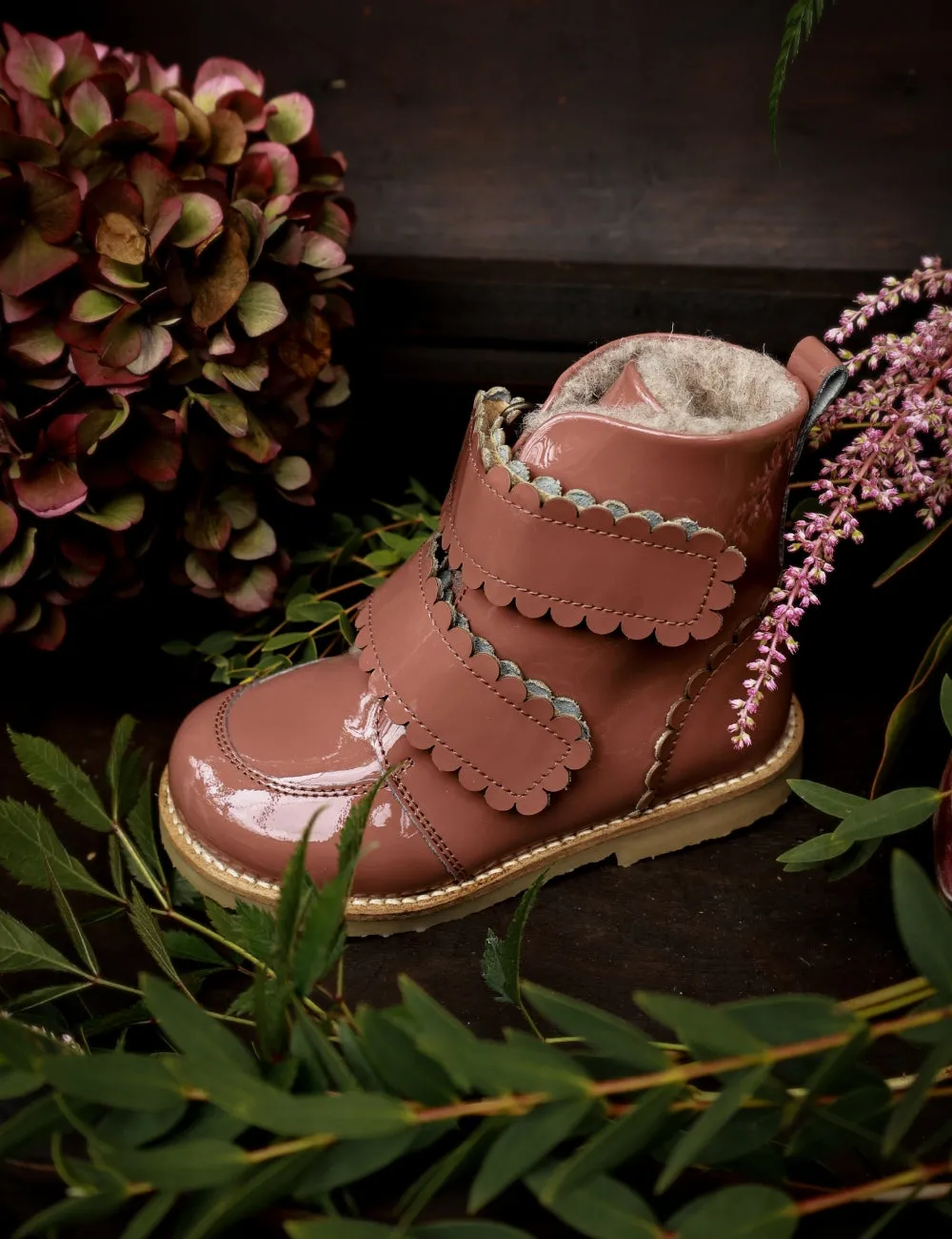 Scallop Winter Boot - Rose Clay Patent