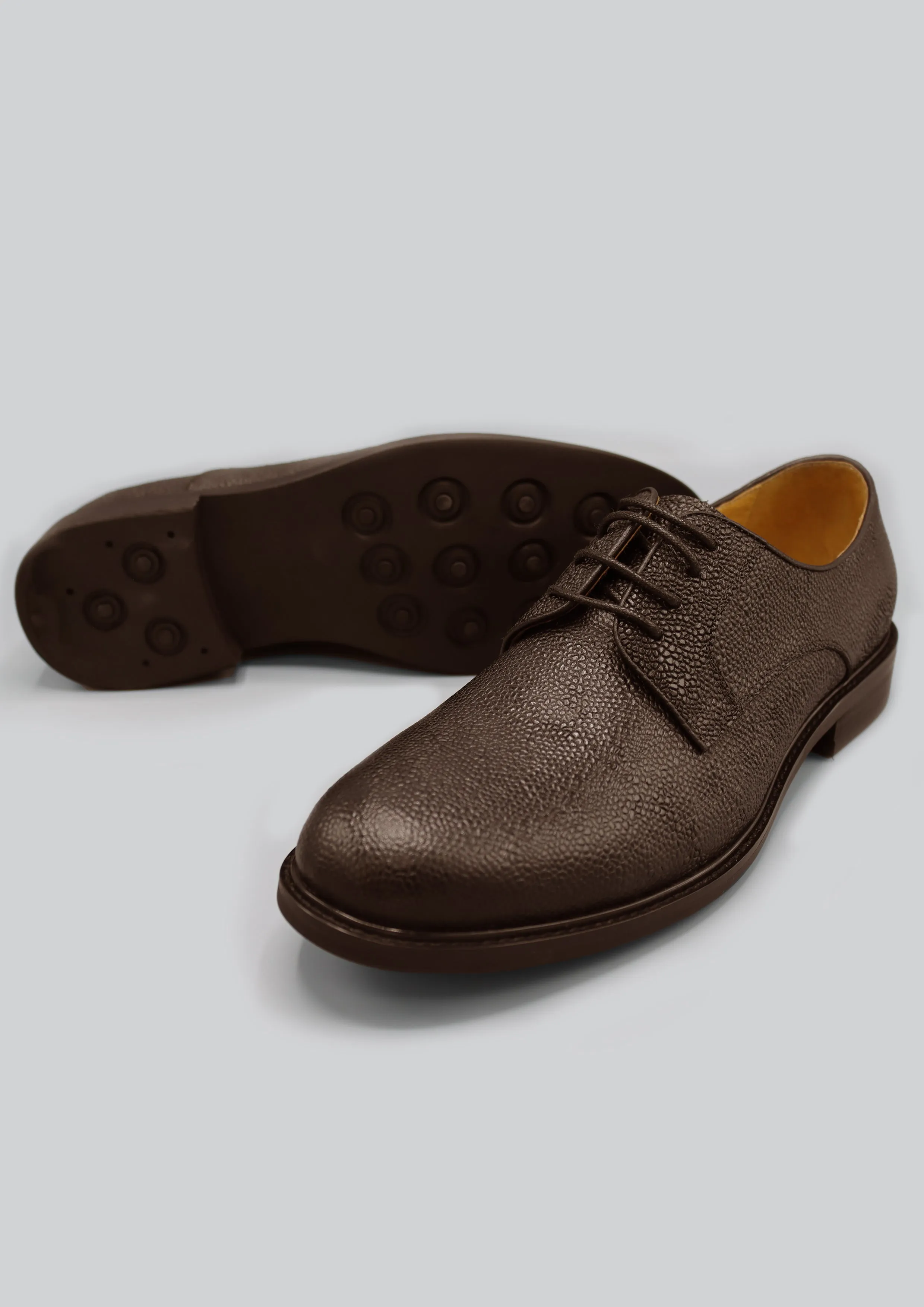 Xavier Derby: Brown (sizes 41 & 44)